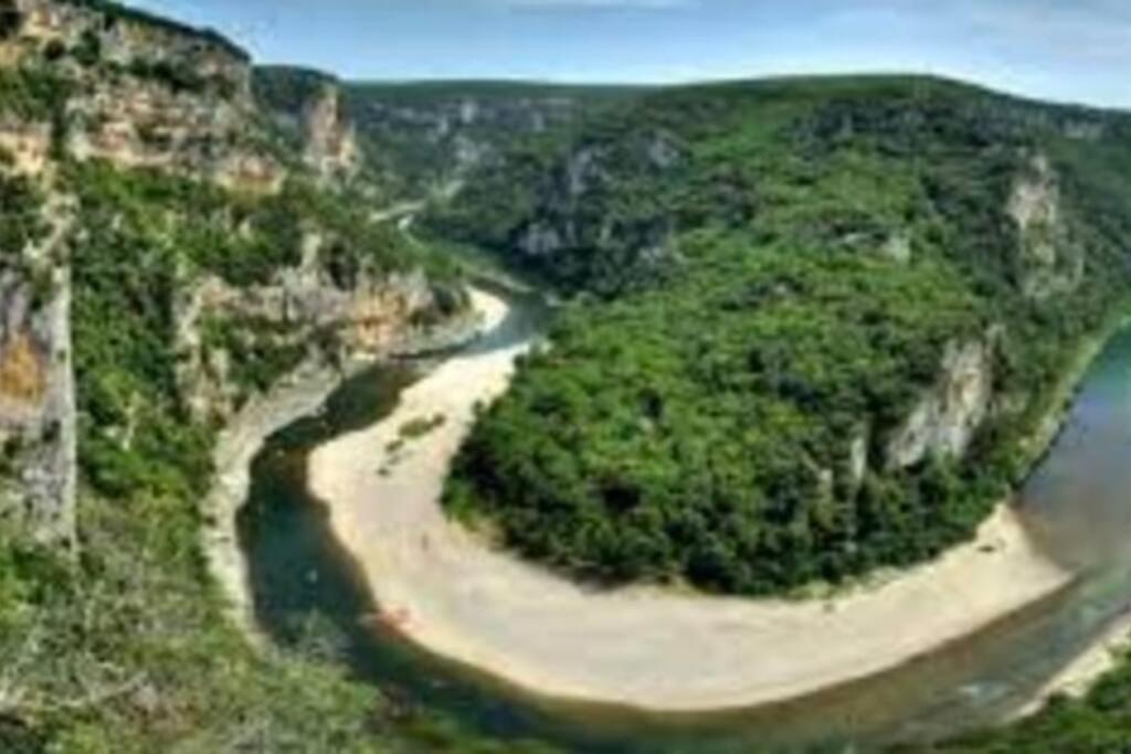 La O'Liso Gorges De L'Ardeche Villa Salavas Exterior photo